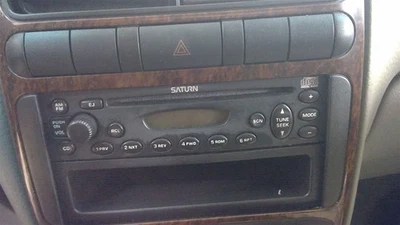 Equipo de audio Radio Am-fm-cd Reproductor Opt U1C Se adapta a 00-03 SATURN SERIE L 473249 Foto 1 de 4