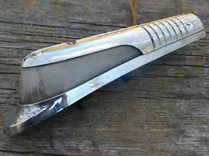 1949 Buick Turn Signal Light Fender Mounted - Picture 1 of 4