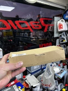 VW Crafter 2.0 Diesel Injector OEM 03N 130 277 M 03N130277M Brand New Genuine - Picture 1 of 9