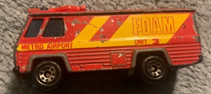 Matchbox Metro Airport Foam Unit 3 Command Vehicle Fire Truck Toy Car Read Descr - Picture 1 of 6