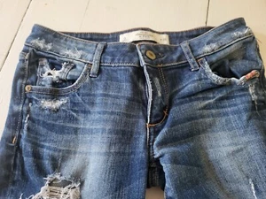 Abercrombie & Fitch Girls Skinny Distressed Jeans - 0/W25 - Picture 1 of 6