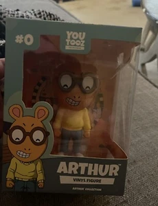 Youtooz Collectibles PBS Arthur Vinyl Figure Limited Edition NEW IN BOX Meme - Picture 1 of 5