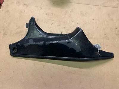 Panel de relleno de carenado lado izquierdo Kawasaki Gpz1100 de un modelo 1997 Foto 1 de 2