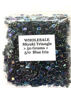 Großhandel 50 GRAMM Blaue Iris Miyuki Scharf Dreieck Perlen 5/0 #455 - Bild 1 von 3