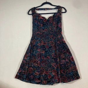 Vintage Steppin' Out Kleid 9 schwarz Blumen Samt dunkel romantisch Whimsigoth Fee - Bild 1 von 8
