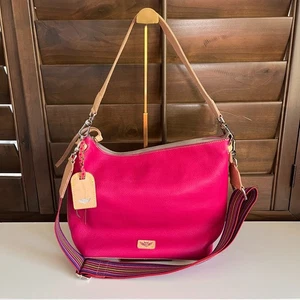 Consuela Rosa Legacy Large Hobo Hot Pink Leder mit Crossbody Schulterriemen - Bild 1 von 14
