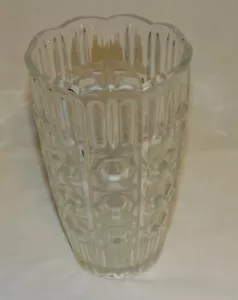 VASO IN CRISTALLO MOLATO - Foto 1 di 6