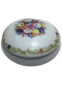 Scatola in Porcellana Di Limoges Arte Francese Artigianale Decoro Fiori e Oro - Imagen 1 de 8