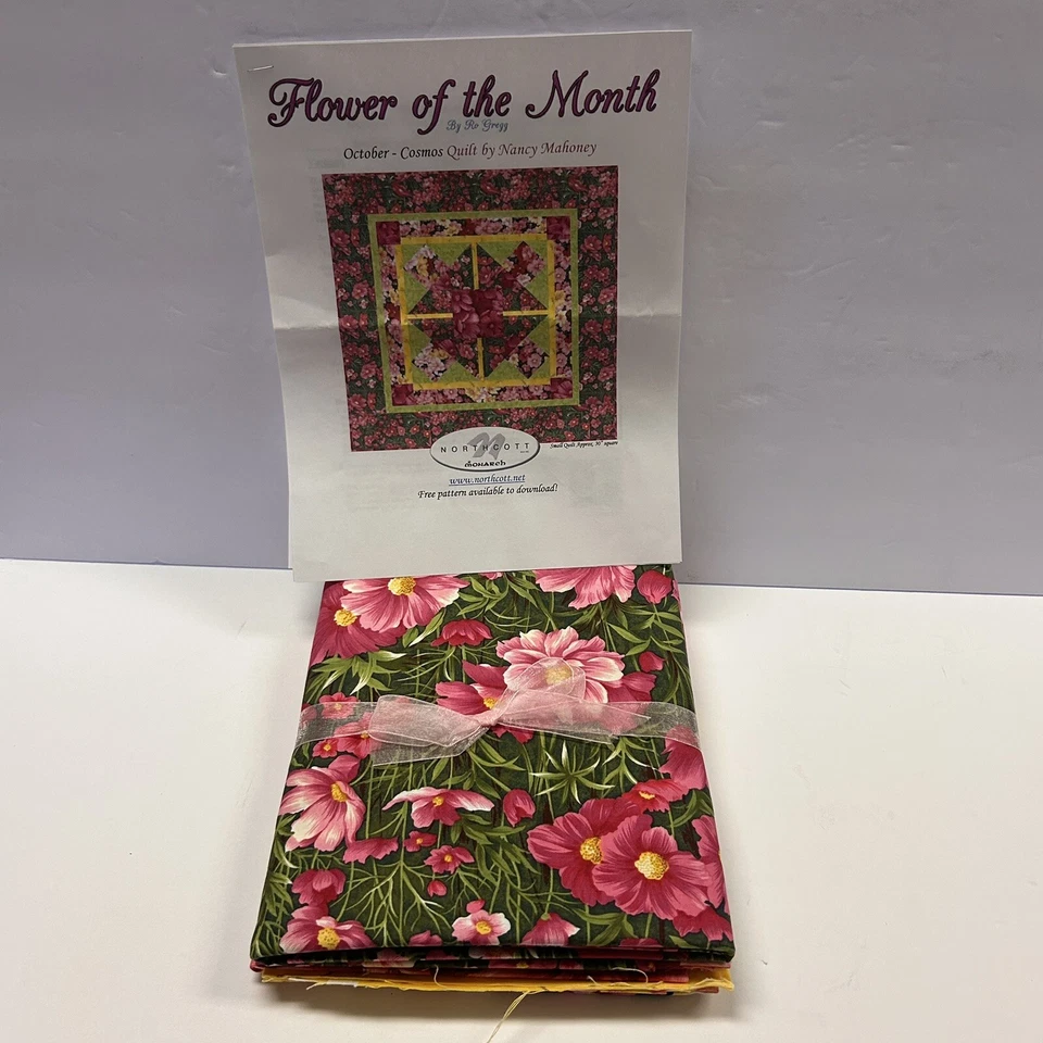 Ro Gregg 被子方形宇宙月花套装约 30 英寸 x 30 英寸 4 5/8 码 — 第 1/4 张图片