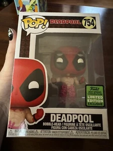Funko ECCC 2021 Oficial Deadpool 754 PEEPS Pantalones Target - Imagen 1 de 1