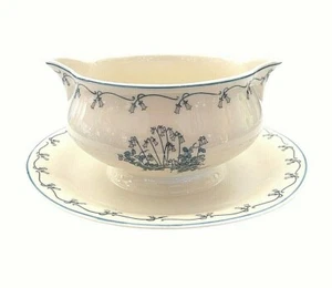 Haviland Linneae Soße mit aufgesetztem Unterteller Porzellan China blaue Blumen - Bild 1 von 7