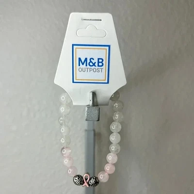 Pulsera con cuentas rosa y blanco concientización sobre el cáncer de mama Foto 1 de 2