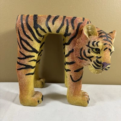"Taburete de resina con soporte para plantas de gato tigre de Bengala de colección mesa de 8"" de alto selva Jaimy usado en excelente estado" Foto 1 de 4