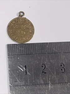 Llavero de recuerdo antiguo raro - Exposición franco-británica celebrada en Londres en 1908 - Imagen 1 de 5