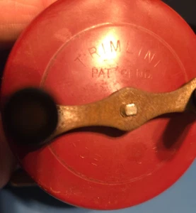 Trimspin Trimline vintage? carrete de pesca spincast rojo - Imagen 1 de 7