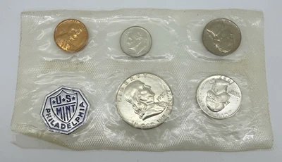 1957 U.S Mint P Uncirculated 5 Coin Set 1c, 5c, 10c, 25, 50c Sealed - Image 1 of 4