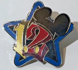 Disney Hidden Mickey Pin 2012 Star Pin Red, Yellow & Blue - Picture 1 of 2