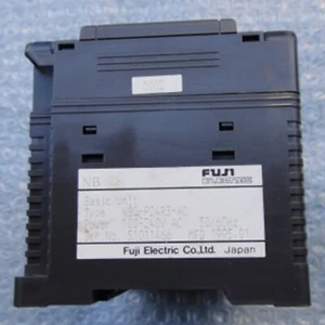 Used NB0-P24R3-AC For Fuji PLC programmable controller Free Shipping - Picture 1 of 5