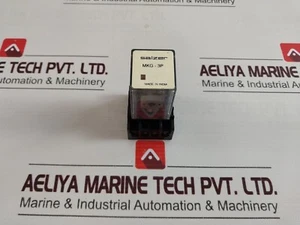 Salzer MKG 3P 12 Relay With Base - Picture 1 of 7
