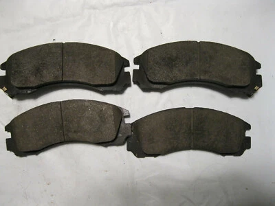 Genuine Mitsubishi OEM MR249060 Disc Brake Pad Set Fits 97 - 99 Diamante - Image 1 of 4