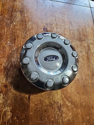2005-2016 Ford F350 F450 10 Lug Rear Center Cap 5C34-1A096-VC Dually DRW 2015 - Image 1 of 4