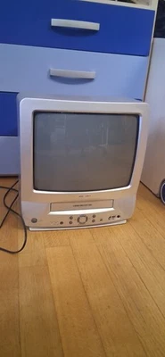 TV IRRADIO 14'' con videoregistratore incorporato - Immagine 1 di 4