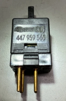 Interruptor espejo retrovisor izquierdo eléctrico (1 PC) - 447-959-565 - Para Audi 5000 1980-1983 Foto 1 de 2