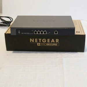 NETGEAR ProSecure UTM10 Unified Threat Management (UTM) Appliance 4 Ports - Picture 1 of 6