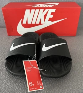 Kinder Nike Kawa Slide schwarz/weiß 819352 001 Größe 6Y Neu im Karton - Bild 1 von 9