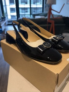 Ballerina Coach donna placca nera taglia 8,5B CBN25 nuova SPEDIZIONE VELOCE - Foto 1 di 8