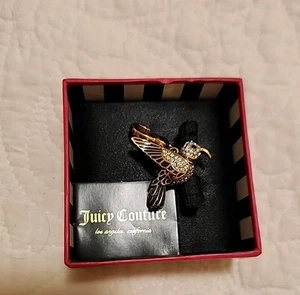Juicy Couture grüner Kolibri Charm in Box Gold Metall Karabiner Kristalle - Bild 1 von 12