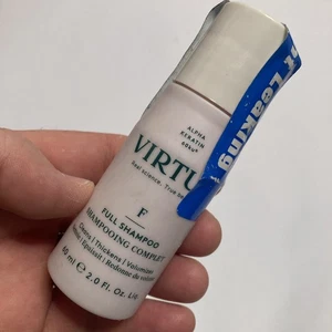 Virtue Smooth Shampoo Reisegröße 2oz - Bild 1 von 4