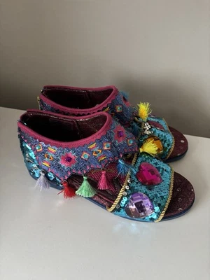 ELECCIÓN IRREGULAR-TALLA 38 (AU 7)-SANDALIAS BOHO LENTEJUELAS AMOR CORAZÓN BRILLO BORLA Foto 1 de 4