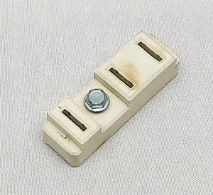 WP8544772 Whirlpool Trockner Heizelement Keramik Reihenklemme - 3 Klemmen - Bild 1 von 2