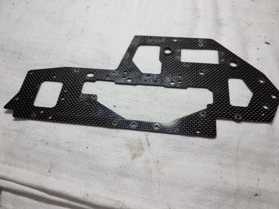 Align Trex 700X RC Helicopter Carbon Fibre Main Frame left - Image 1 of 1