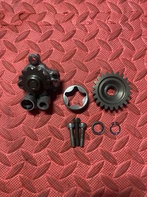 Bomba de óleo 2008 YAMAHA YZ250F - Imagem 1 de 4