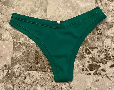 NWT VICTORIA'S SECRET PINK GREEN SMOOTH EVERYDAY STRETCH THONG PANTIES - Image 1 of 4