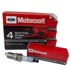 Pack of 4 Ford Motorcraft Spark Plugs SP-493 AGSF32PM - finewire platinum - Picture 1 of 2
