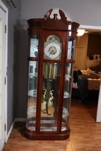 RIDGEWAY GRANDFATHER CLOCK Cover