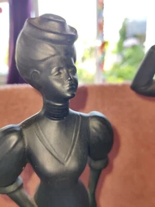 Figuras victorianas de dama y caballero de basalto negro Royal Wessex/Churchill de colección - Imagen 1 de 5