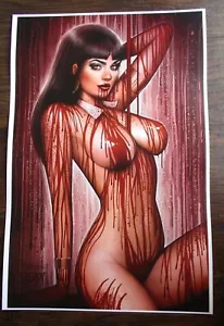 PIN UP DE SANGRE ROJA CON GOTEO DE VAMPIRELLA FIRMADO 12X18 IMPRESIÓN ARTÍSTICA VAMPIRELLA NUEVO - Imagen 1 de 1