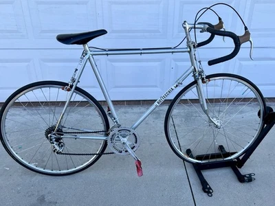 Bicicleta de carretera Bottecchia Giro d’Italia 1971 TODO ORIGINAL calcomanías nuevas EXCELENTE Foto 1 de 4