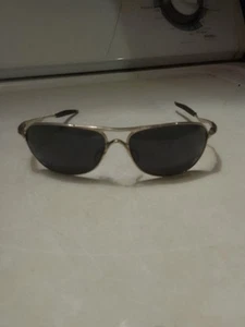 Oakley Crosshair Gold Colored Sunglasses 004050-01. 127 - Picture 1 of 11