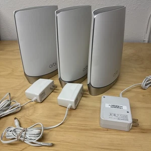 Netgear Orbi Router RBR750 + 2x Satellite RBS750 WiFi Mesh System w/Power Cords - Bild 1 von 3