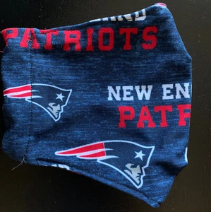 Waschbare wiederverwendbare Filtertasche Handarbeit New England Patriots Stoff Gesichtsmaske - Bild 1 von 3