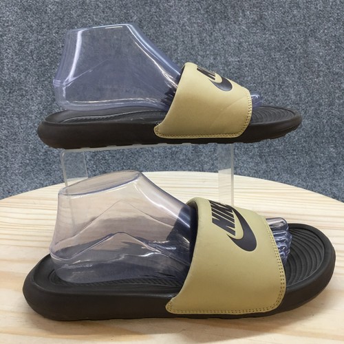 Sandali Nike Uomo 8 Victori One Slides Marrone Punta Aperta Slip On Logo CN9675 701