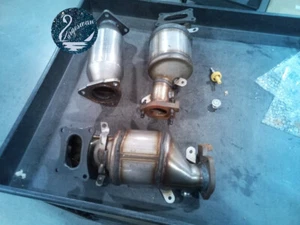 3Pcs Catalytic Converter Set For 2008 - 2012 Honda Accord 3.5L No accessories - Foto 1 di 9
