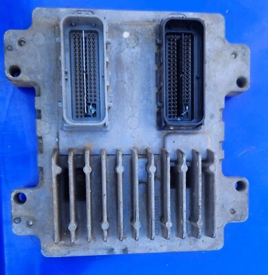 2007 Pontiac G5 / Chevy кобальт - ECU ECM - #12611549 OEM  - Изображение 1 из 3