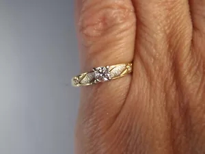 14k Yellow Gold Natural Round Diamond Solitaire Engagement Ring .10 Tw Sz 4 3/4 - Picture 1 of 21