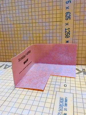 Esquinas internas Schluter Kerdi Kereck para uso en bañeras de hidromasaje, baños, balcones Foto 1 de 3